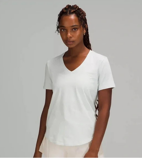 Obsidian Phoenix Femme V Tee – Sculpted Street Cut